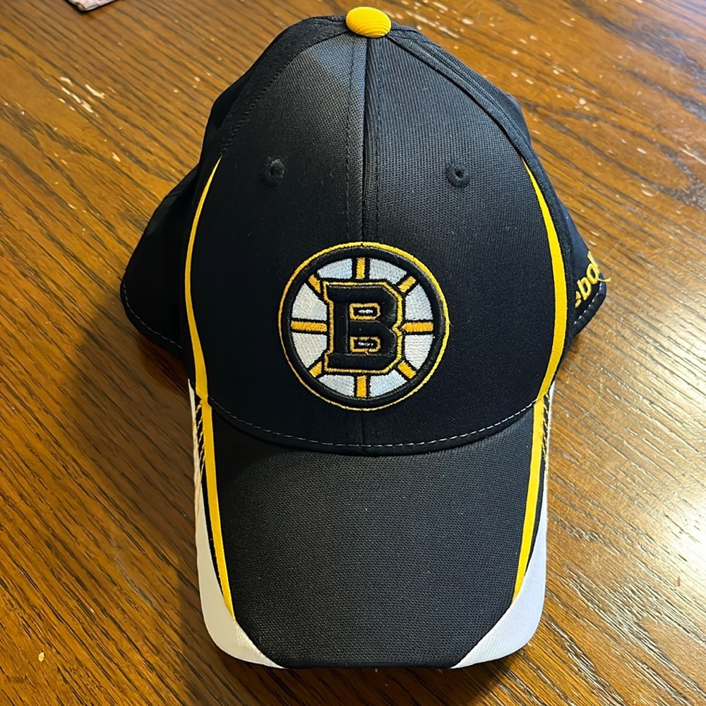 Reebok Boston Bruins cap S/M